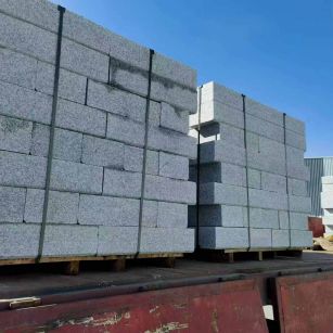 江苏 路沿石装车出货