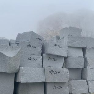 江苏芝麻白花岗石