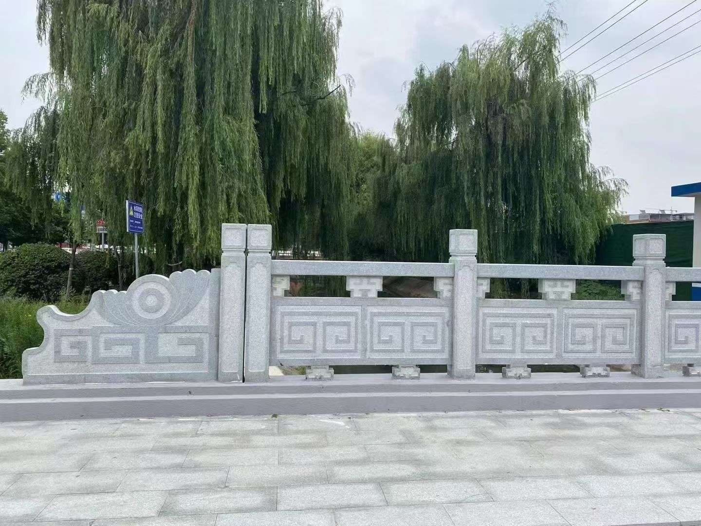 江苏 芝麻灰桥栏杆、河道栏杆安装效果