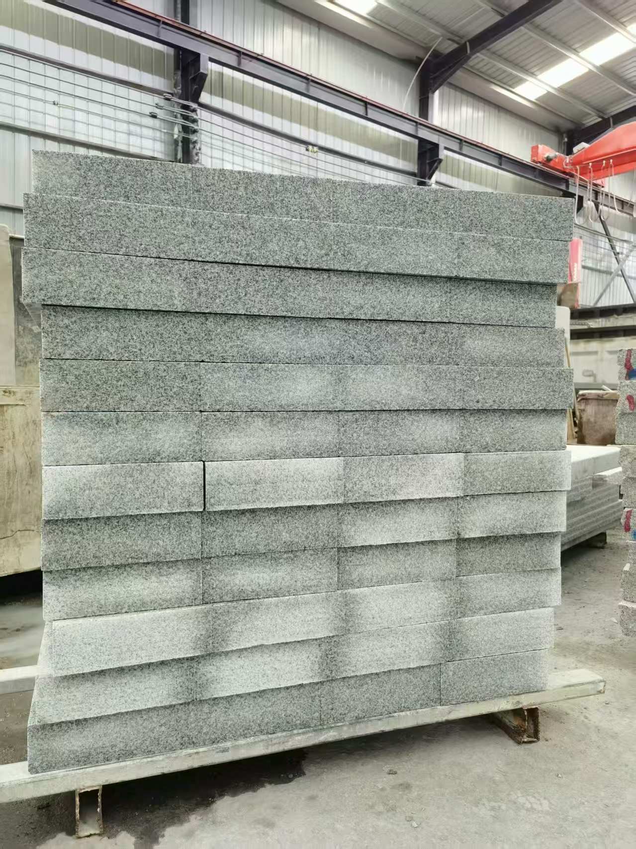 江苏 芝麻白10公分300*600广场地铺，A料定制，尺寸标准，厚薄均匀